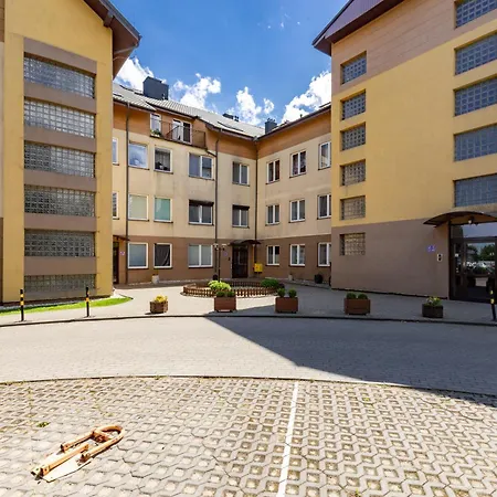 Marine By Bookinghost Puck