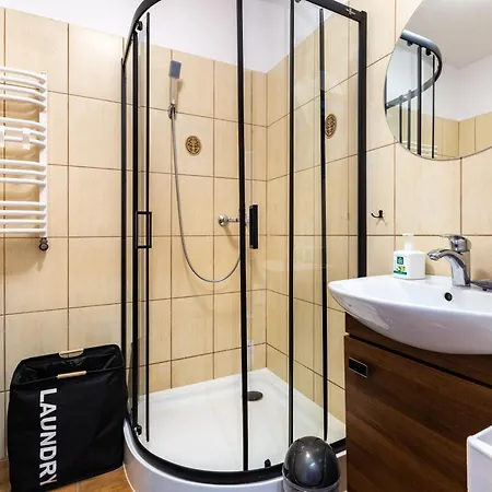 Marine By Bookinghost Apartman Puck