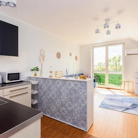 Apartman Marine By Bookinghost *